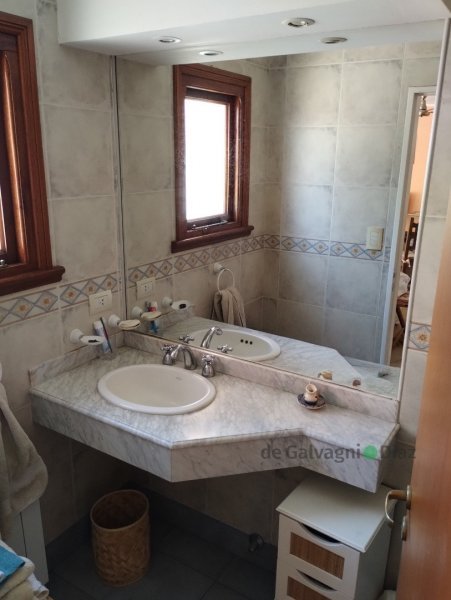 Casa en venta | 8 ambientes | 2 casas en una | Tandil