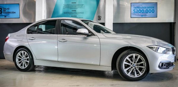 Bmw 2018 320i Sedan Sportline
