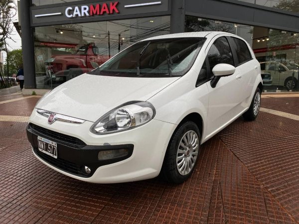 Fiat 2014 Punto 1.4 Attractive L13