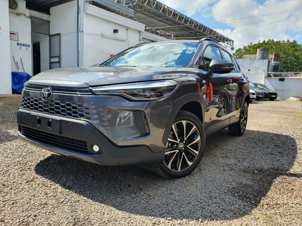 Toyota 2025 Corolla Cross 2.0 Xei Cvt