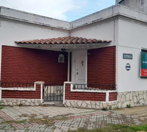 Casa en venta | 3 ambientes | Banfield