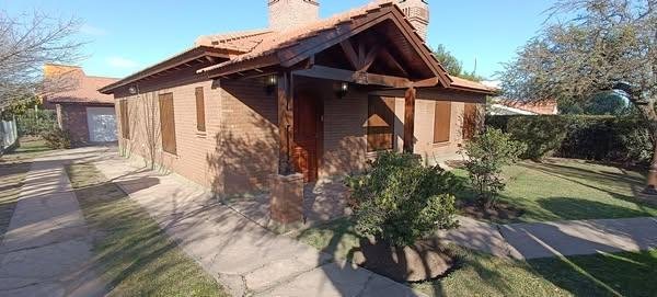 Casa en venta | 5 ambientes | Los Estribos | Merlo