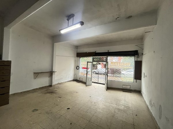 Local en venta | 3 ambientes | Mart.-Santa Fe/Fleming | Martinez