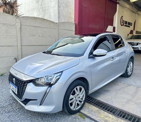 Peugeot 208 L/20 1.6 Active Tiptronic