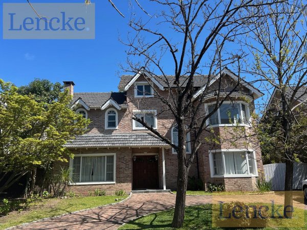 Casa en venta | 7 ambientes | La Escondida | Tigre
