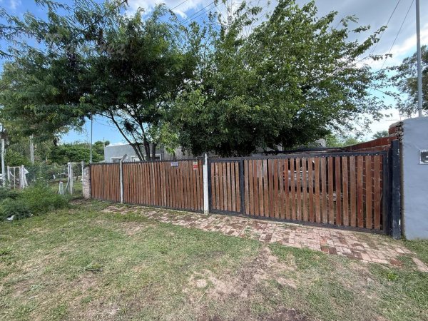 Casa en venta | 3 ambientes | Francisco Alvarez | Gonzalez Moreno