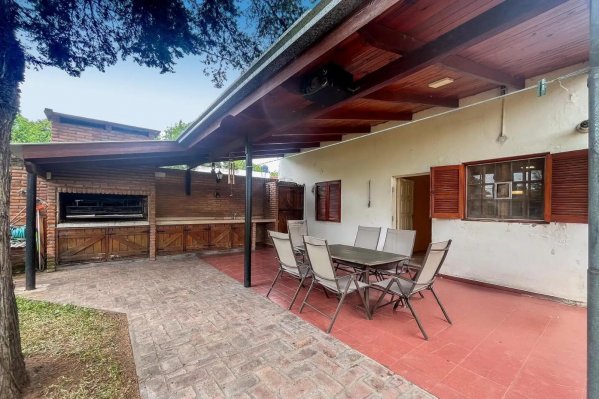 Casa en venta | 6 ambientes | Fisherton | Rosario