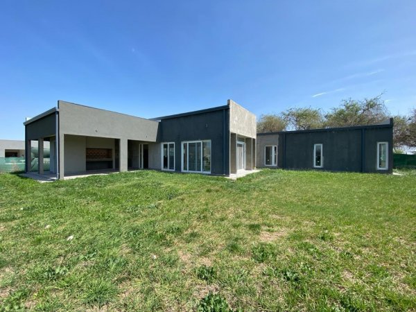 Casa en venta | 6 ambientes | Haras de Funes | Funes
