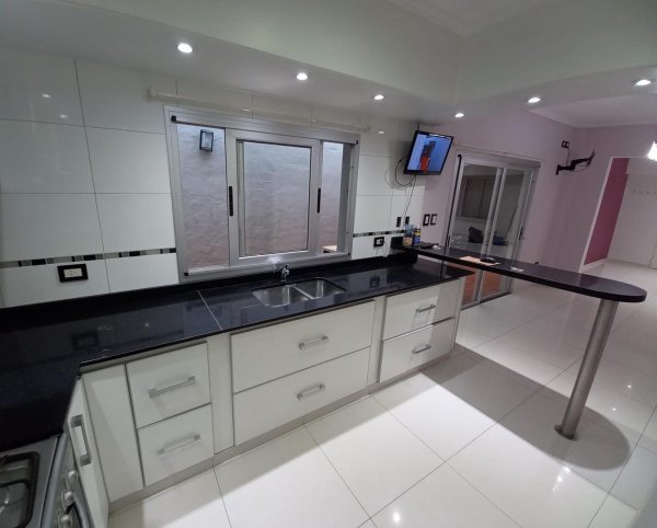 Casa en venta | 5 ambientes | Wilde | Avellaneda