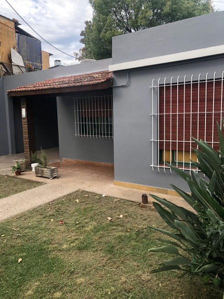 Casa en venta | 3 ambientes | Gonzalez Moreno