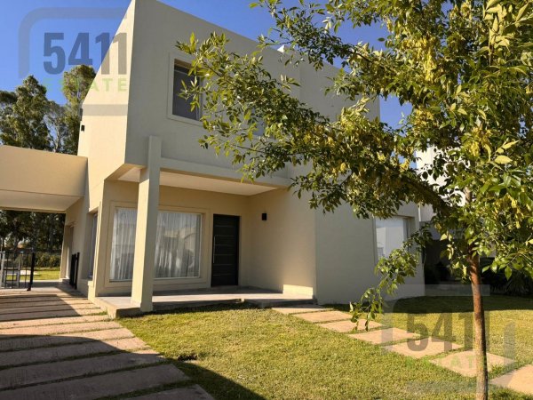 Casa en alquiler | 5 ambientes | Santa Ines