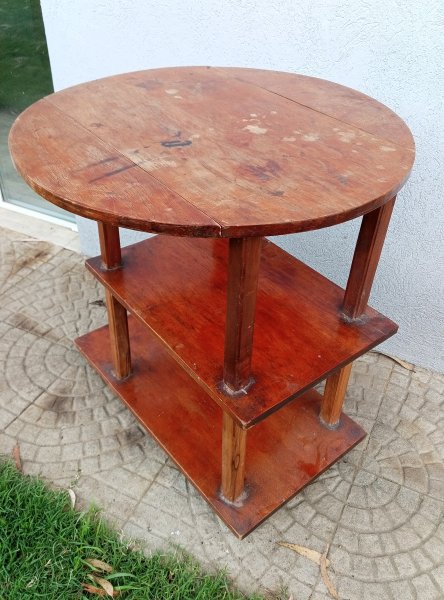 Mesa Licorera