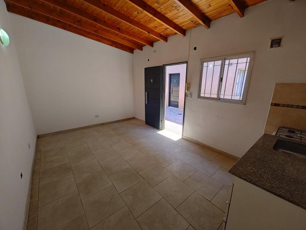 Departamento en alquiler | 1 ambientes | Gregorio De Laferrere | Ferre