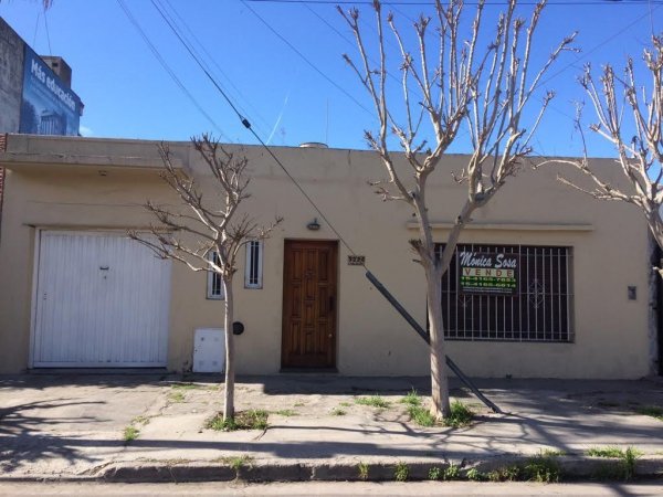 Casa en venta | 4 ambientes | Moron