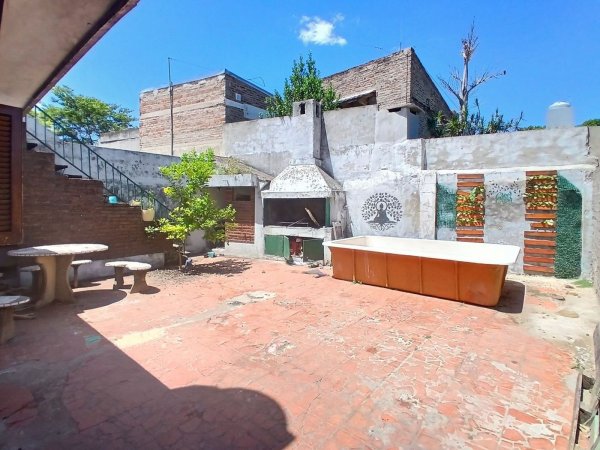 Casa en venta | 7 ambientes | Barrio Matheu | Rosario
