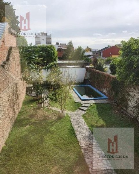 Casa en venta | 8 ambientes | Na&oacute;n | Mataderos