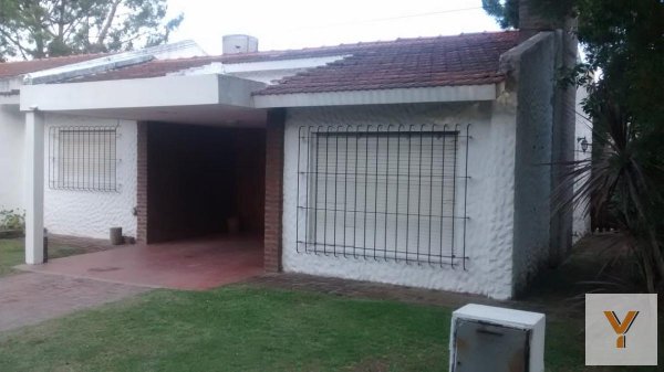 Casa en venta | 3 ambientes | Villa Gesell
