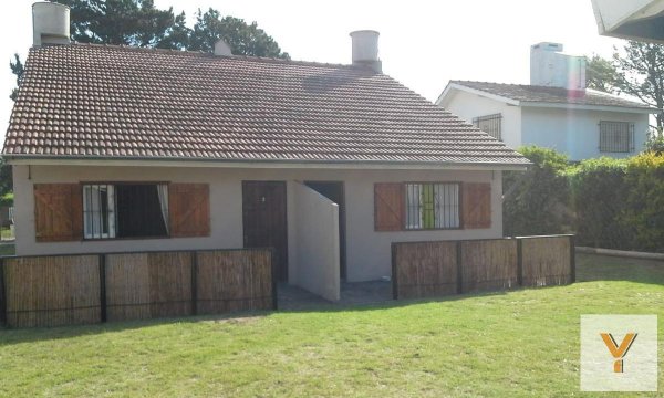 Casa en venta | 15 ambientes | Villa Gesell