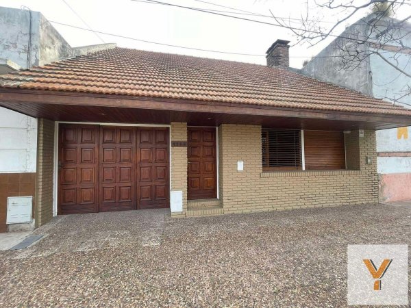 Casa en venta | 4 ambientes | Bolivar