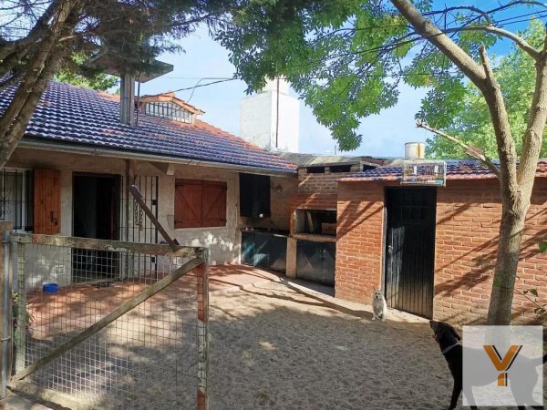Casa en venta | 10 ambientes