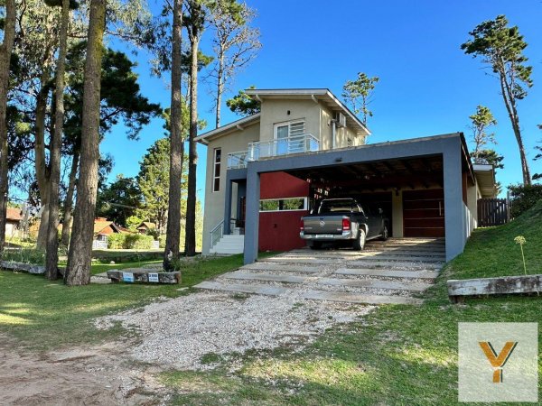 Casa en venta | 6 ambientes | Bosque | Pinamar
