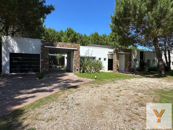 Casa en venta | 6 ambientes | La Herradura | Pinamar