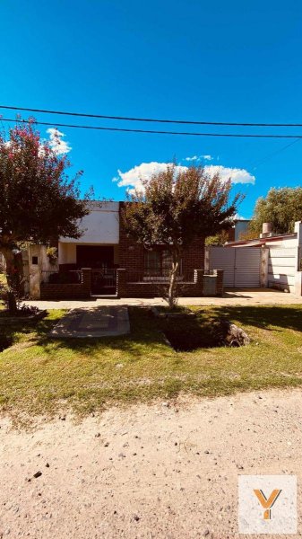 Casa en venta | 3 ambientes | Las Flores