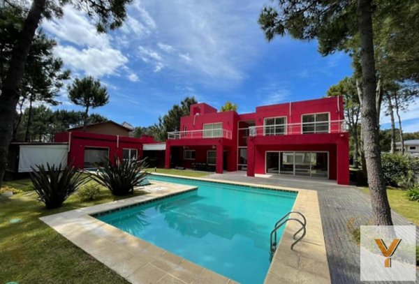 Casa en venta | 6 ambientes | La Herradura | Pinamar
