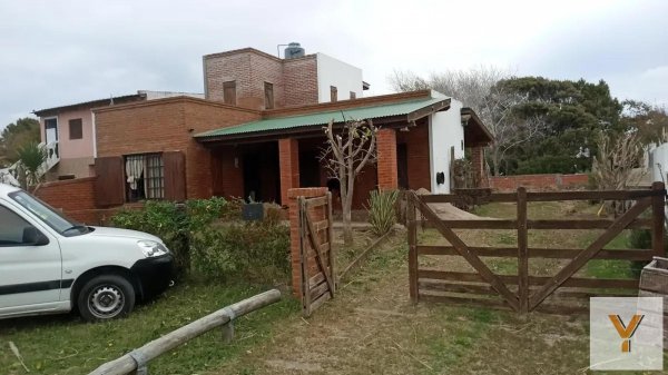 Casa en venta | 5 ambientes