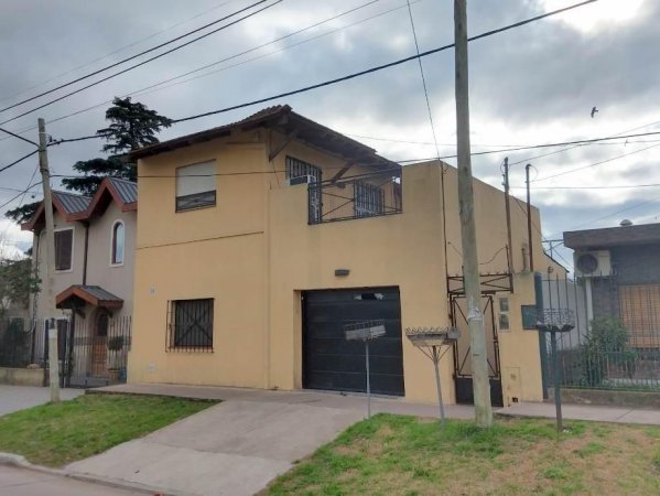 Casa en venta | 4 ambientes | Burzaco