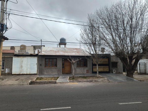 Casa en venta | 5 ambientes | General Gutierrez