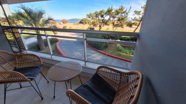 Departamento en alquiler | Playa Mansa | Punta del Este