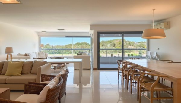 Departamento en venta | Playa Brava | Punta del Este