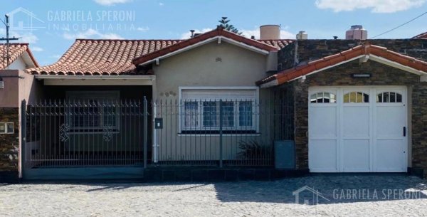 Casa en venta | 4 ambientes | Banfield