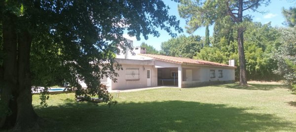Casa en venta | 6 ambientes | Funes