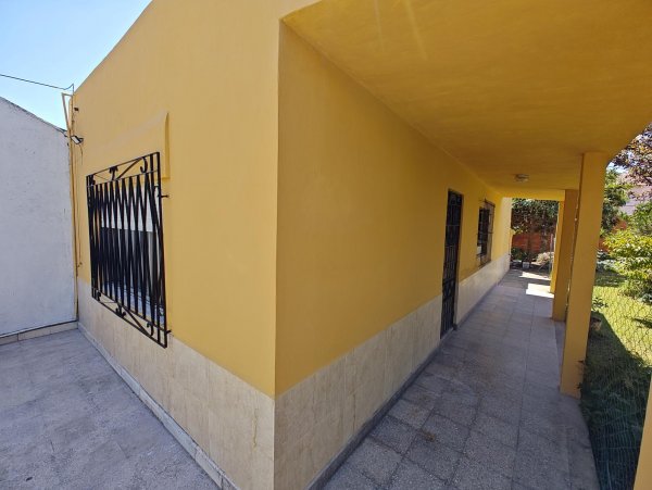 Casa en alquiler | 2 ambientes | Gregorio De Laferrere | Ferre