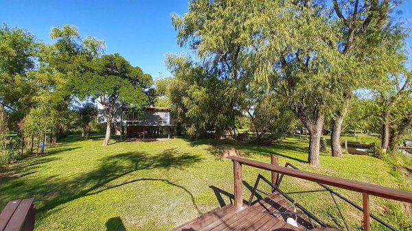 Casa en venta | 4 ambientes | Charig&uuml;&eacute; | Victoria