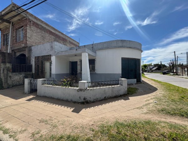 Casa en venta | 3 ambientes | Gonzalez Moreno