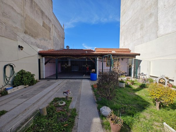 Casa en venta | 2 ambientes | Gregorio De Laferrere | Ferre