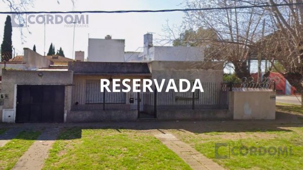 Casa en venta | 3 ambientes | Quilmes Oeste | Quilmes