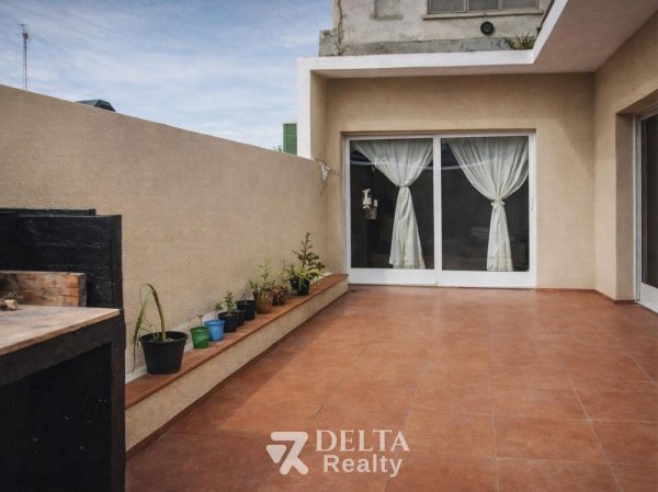 Local en venta | 8 ambientes | Quilmes