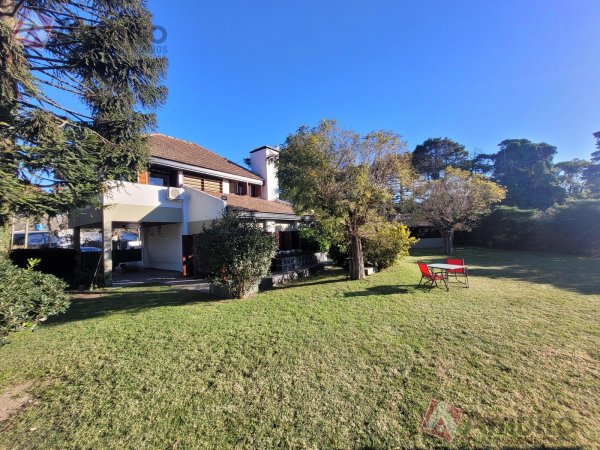 Casa en venta | 4 ambientes | Villa Elisa | La Plata