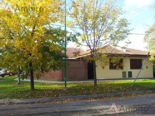 Casa en venta | 3 ambientes | La Plata
