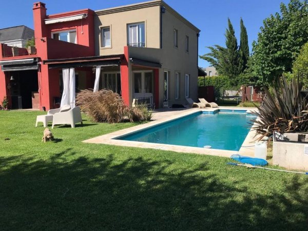 Casa en alquiler | 4 ambientes | La Damasia | San Fernando