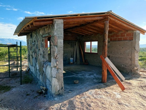 Casa en venta | 3 ambientes | Mina Clavero