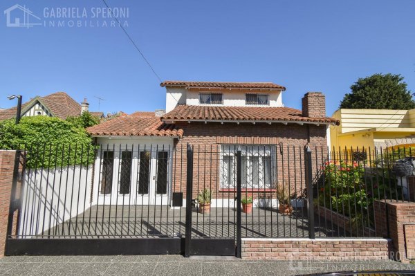 Casa en venta | 4 ambientes | Temperley