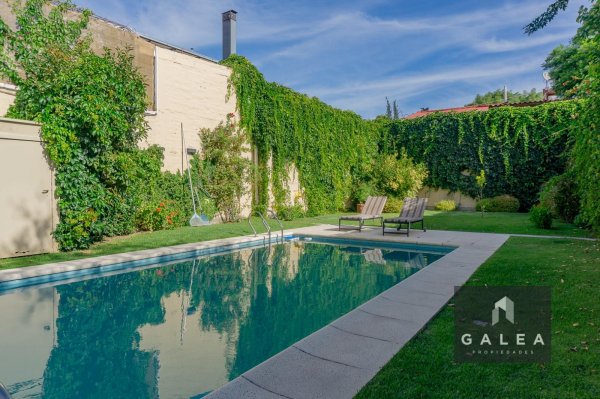 Casa en venta | 9 ambientes | Quinta Secci&oacute;n | Mendoza