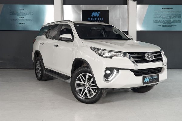Toyota 2017 Hilux Sw4 Tdi Srx At L16