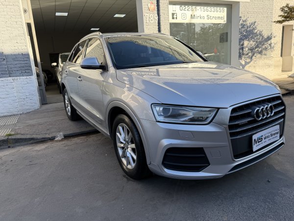 Audi Q3 2.0 T 220hp Quattro Stronic