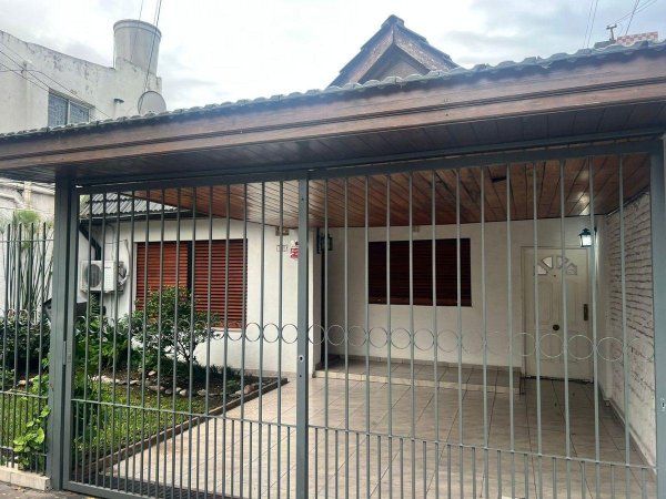 Casa en venta | 4 ambientes | Lan&uacute;s Oeste | Lanus